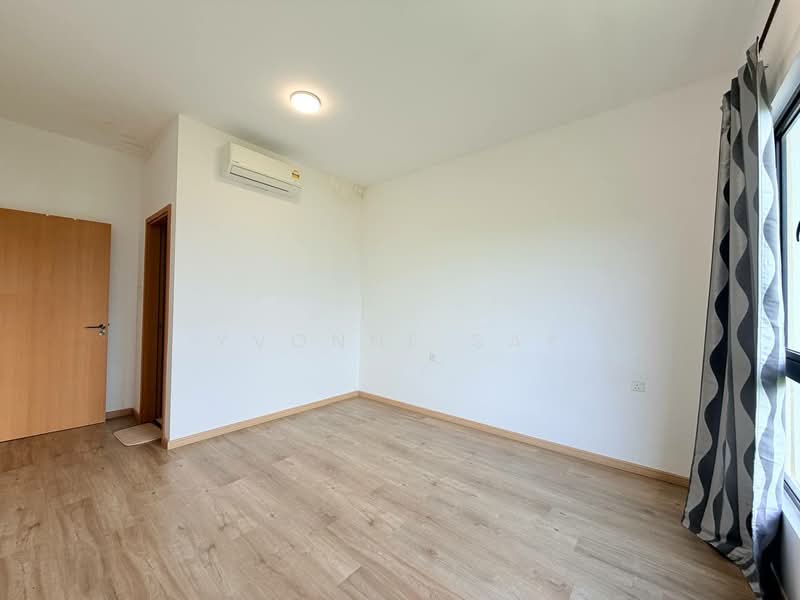 Condominium for Rent at Forest Hill - Yvonne Sak - Master bedroom - PropertyGuru.com.my