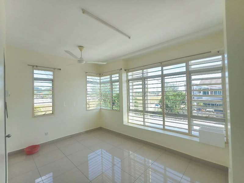 Rumah Teres 2 Tingkat untuk Dijual di Shah Alam (Selangor) - Liza Khalid - PropertyGuru.com.my