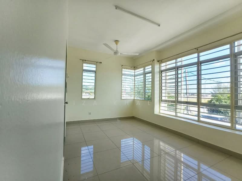 Rumah Teres 2 Tingkat untuk Dijual di Shah Alam (Selangor) - Liza Khalid - PropertyGuru.com.my