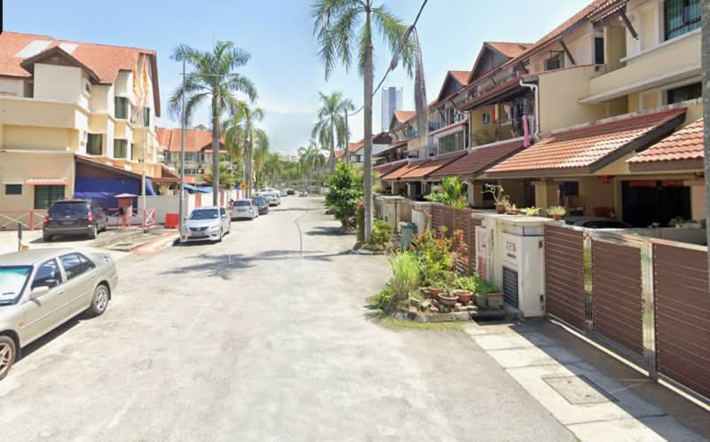 Rumah Teres 3 Tingkat untuk Dijual di Taman Desa Green (Jelutong) - Alex Cheah - Exterior - PropertyGuru.com.my