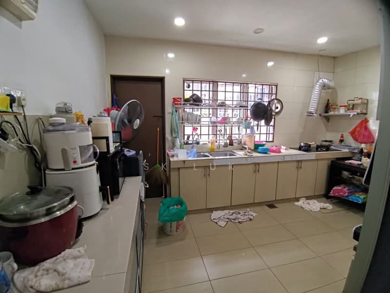 2-storey Terraced House for Sale in Taman Bukit Rawang Jaya (Rawang) - SK Luk - Kitchen - PropertyGuru.com.my