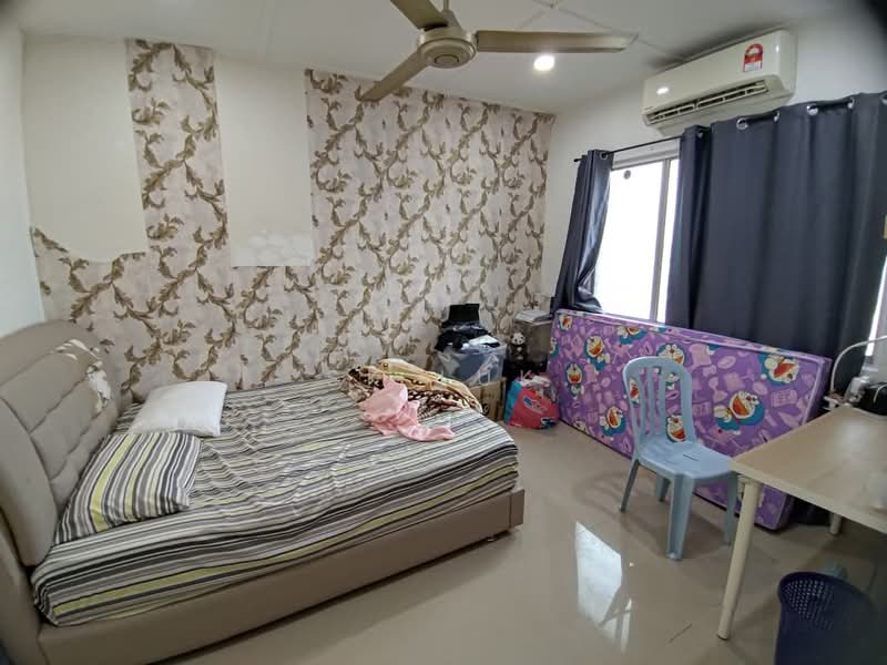 2-storey Terraced House for Sale in Taman Bukit Rawang Jaya (Rawang) - SK Luk - Bedroom - PropertyGuru.com.my