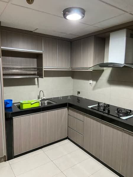 Kondominium untuk Dijual di Angkasa Impian 1 - Devina Koy - Kitchen - PropertyGuru.com.my