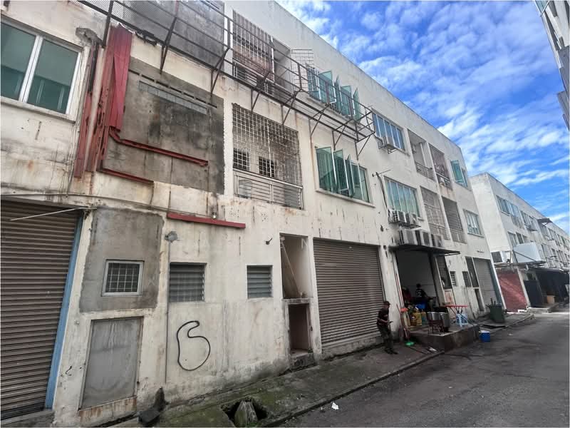 Kedai / Pejabat untuk Dijual di Bandar Bukit Tinggi (Klang) - Allen . - Exterior - PropertyGuru.com.my