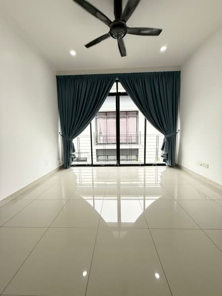 Semi-Detached House for Rent in Taman Jenderam Harmoni (Dengkil) - Joshua Fan - Balcony - PropertyGuru.com.my