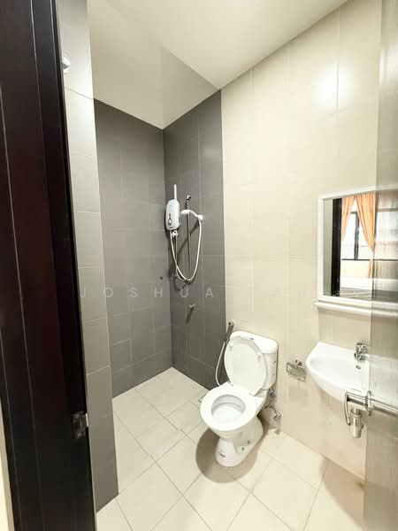 Semi-Detached House for Rent in Taman Jenderam Harmoni (Dengkil) - Joshua Fan - Bathroom - PropertyGuru.com.my