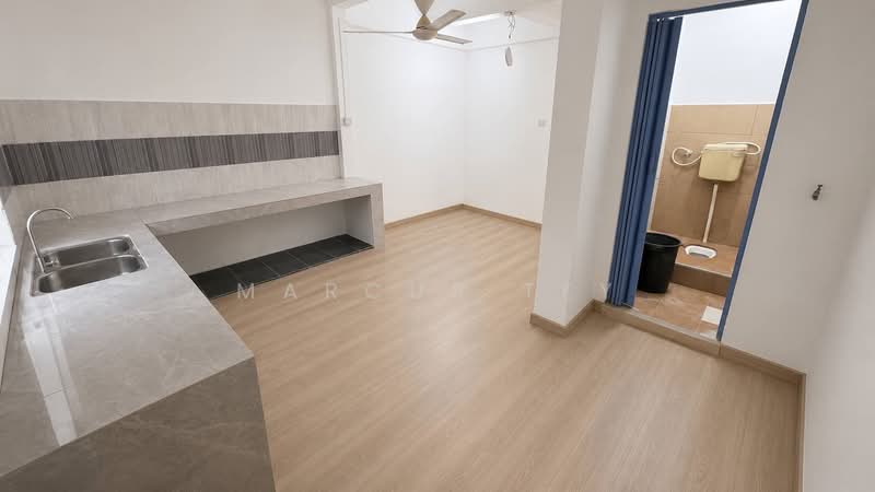 2-storey Terraced House for Sale in Batu Pahat (Johor) - Marcus Tey - Kitchen - PropertyGuru.com.my
