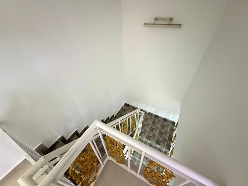 2-storey Terraced House for Sale in Bandar Country Homes (Rawang) - SK Luk - Interior - PropertyGuru.com.my