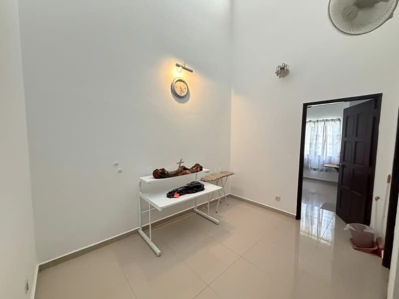 2-storey Terraced House for Sale in Bandar Country Homes (Rawang) - SK Luk - Interior - PropertyGuru.com.my