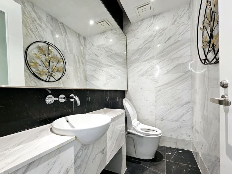 Townhouse for Sale in Bukit Kiara (Kuala Lumpur) - Teoh Yie Hao - Bathroom - PropertyGuru.com.my
