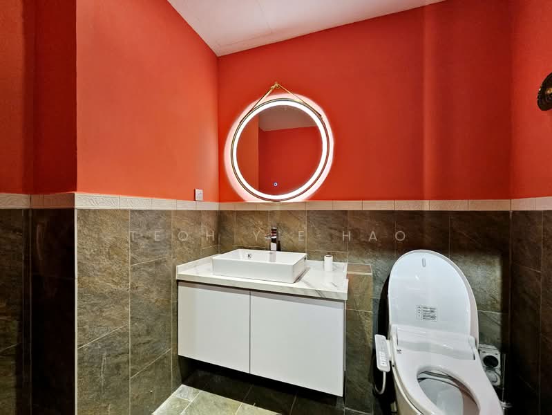 Townhouse for Sale in Bukit Kiara (Kuala Lumpur) - Teoh Yie Hao - Bathroom - PropertyGuru.com.my