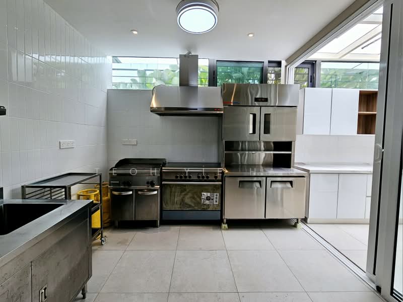 Townhouse for Sale in Bukit Kiara (Kuala Lumpur) - Teoh Yie Hao - Kitchen - PropertyGuru.com.my