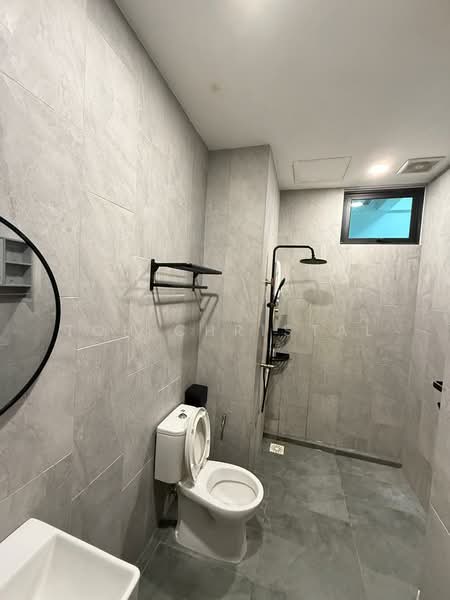 Pangsapuri untuk Dijual di Yarra Park - Toh Christal - Bathroom - PropertyGuru.com.my