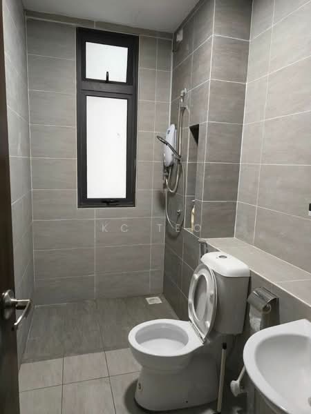 Service Residence for Rent at 8Scape Residence @ Sutera - Kc Teo - Bathroom - PropertyGuru.com.my