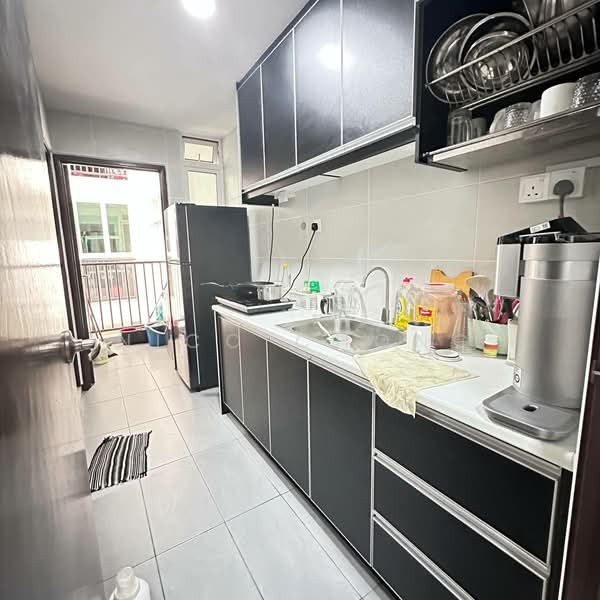 Service Residence for Sale at KSL Residence @ Daya - Nico Chong - Kitchen - PropertyGuru.com.my