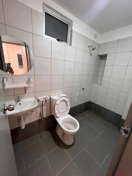 Kondominium untuk Disewa di MiNest Residence - Kong Wai Keat - Bathroom - PropertyGuru.com.my