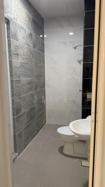 Service Residence for Rent at D'carlton (Residensi Seri Mega) - Grace Chiew - Bathroom - PropertyGuru.com.my