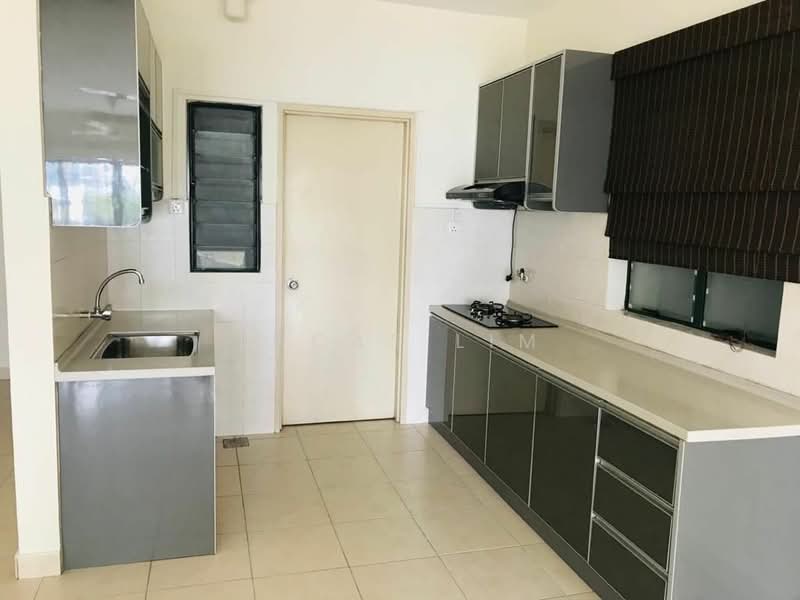 Kondominium untuk Dijual di First Residence (Residensi Unggul) - Lucas Lim - PropertyGuru.com.my