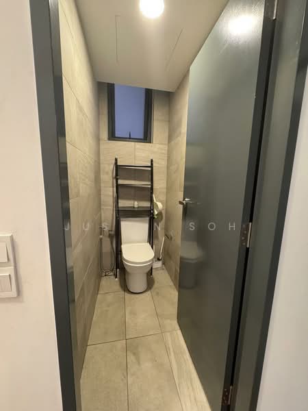 Servis Apartment untuk Disewa di Henna Residence @ The Quartz WM - Justin Soh - Bathroom - PropertyGuru.com.my