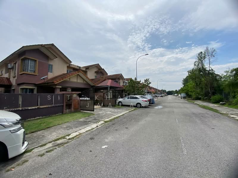 Semi-Detached House for Sale in Taman Aman Perdana (Kapar) - SITI KHAIRIYAH JAAFAR - PropertyGuru.com.my