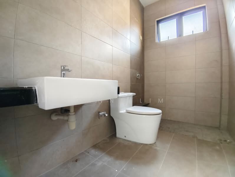 Rumah Banglo untuk Dijual di Melaka City (Melaka) - Joanne Lim - Bathroom - PropertyGuru.com.my
