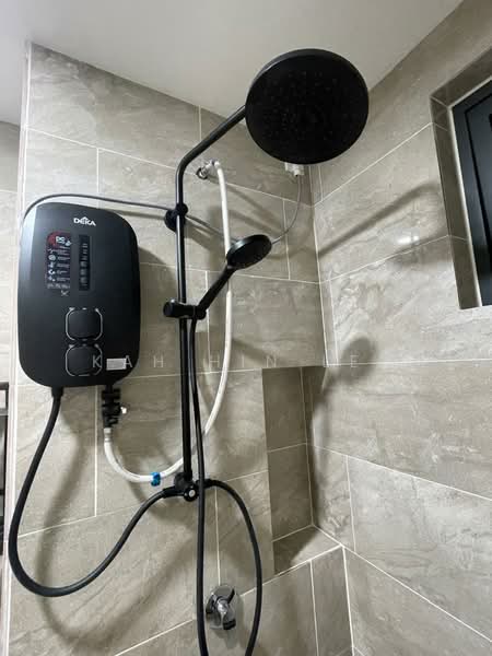 Service Residence for Rent at M Arisa - Kah Hin Lee - Bathroom - PropertyGuru.com.my