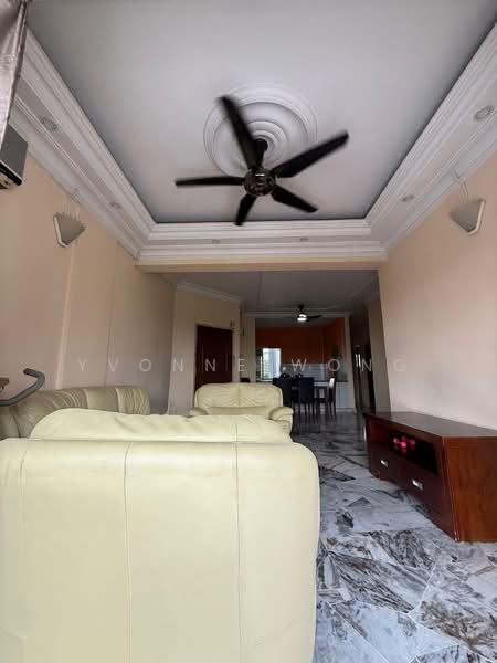 Pangsapuri untuk Dijual di Sri Kinabalu - Yvonne Wong - Living Room - PropertyGuru.com.my