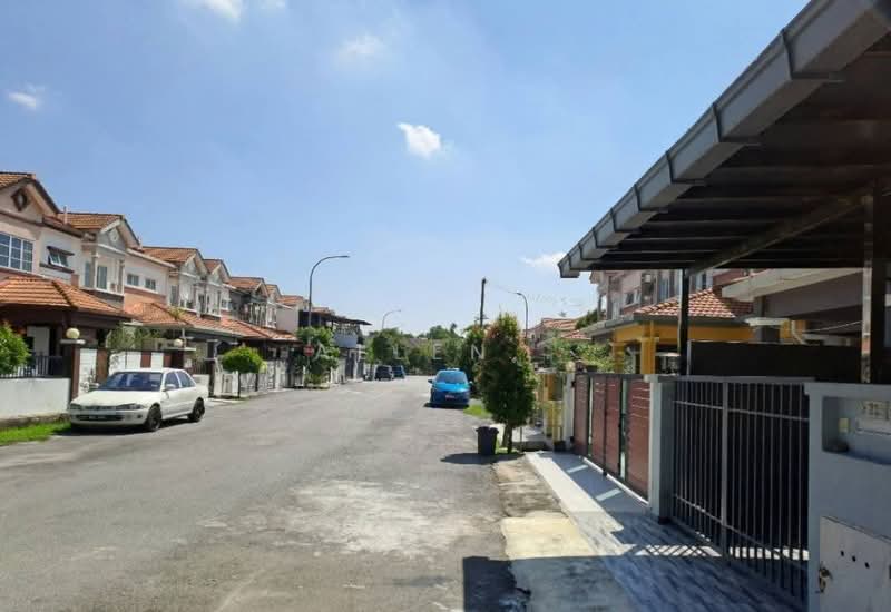 Rumah Teres 2 Tingkat untuk Dijual di Taman Saga (Klang) - Allen . - Exterior - PropertyGuru.com.my