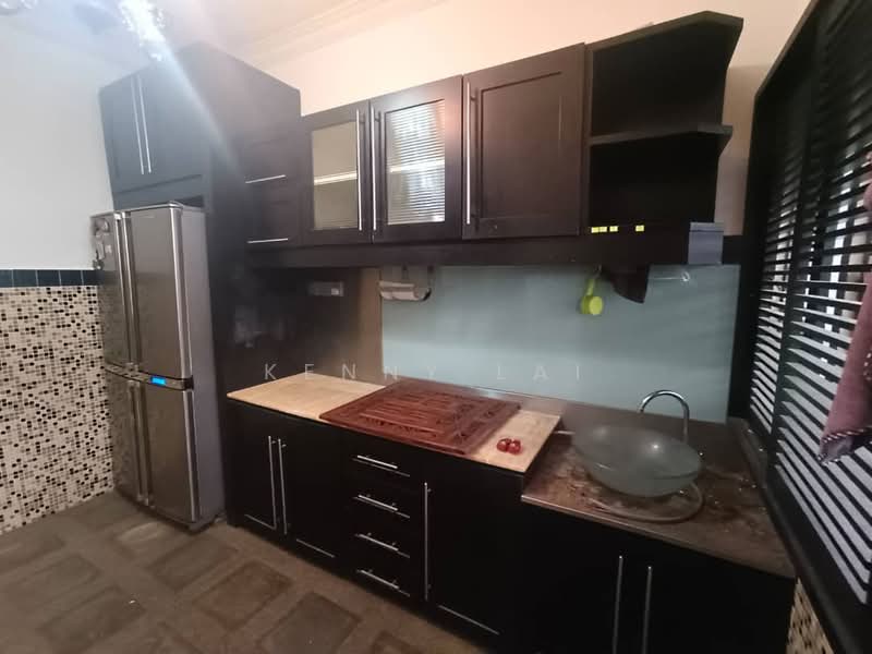 Rumah Teres 2 Tingkat untuk Disewa di Bandar Sungai Long (Selangor) - Kenny Lai - Kitchen - PropertyGuru.com.my
