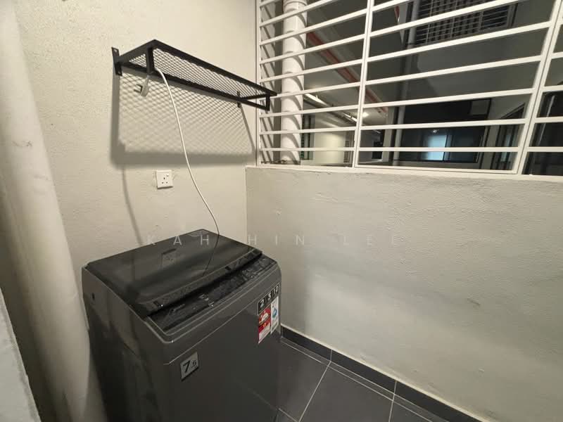 Servis Apartment untuk Disewa di YOUTH CITY - Kah Hin Lee - Balcony - PropertyGuru.com.my