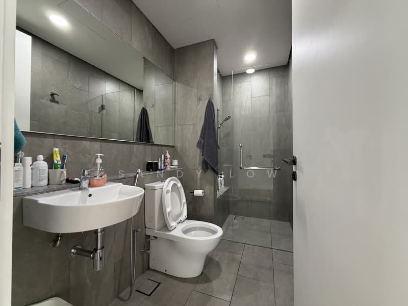 Condominium for Sale at Residensi Ampang Tengah 6 (AT 6) - Sandy Low - Bathroom - PropertyGuru.com.my