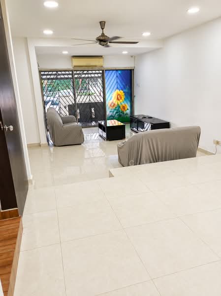 Rumah Teres 2 Tingkat untuk Dijual di Taman Bukit Maluri (Kepong) - Elaine Chin - Living Room - PropertyGuru.com.my