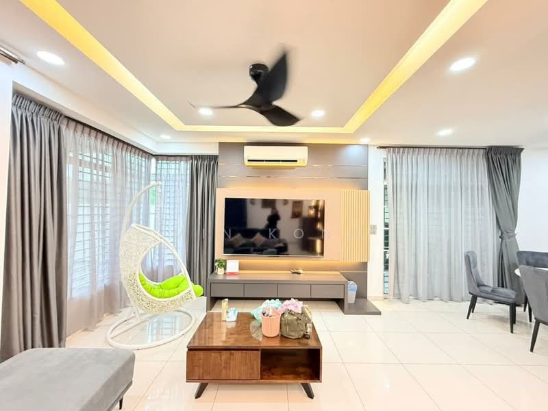 Rumah Kluster untuk Dijual di Bukit Indah (Iskandar Puteri (Nusajaya)) - Min Kong - Living Room - PropertyGuru.com.my
