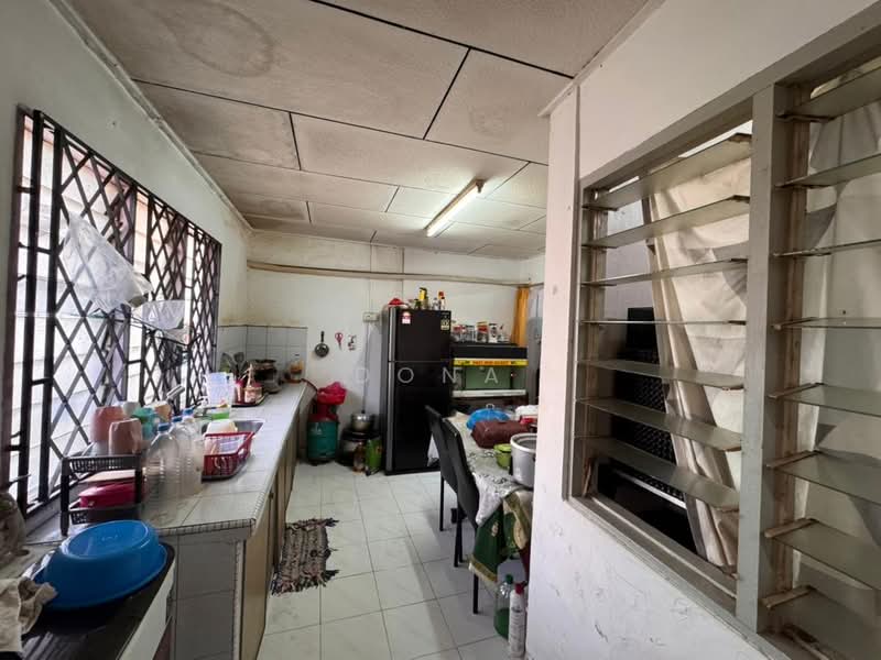 1-storey Terraced House for Sale in Taman Universiti (Skudai) - Dona - PropertyGuru.com.my