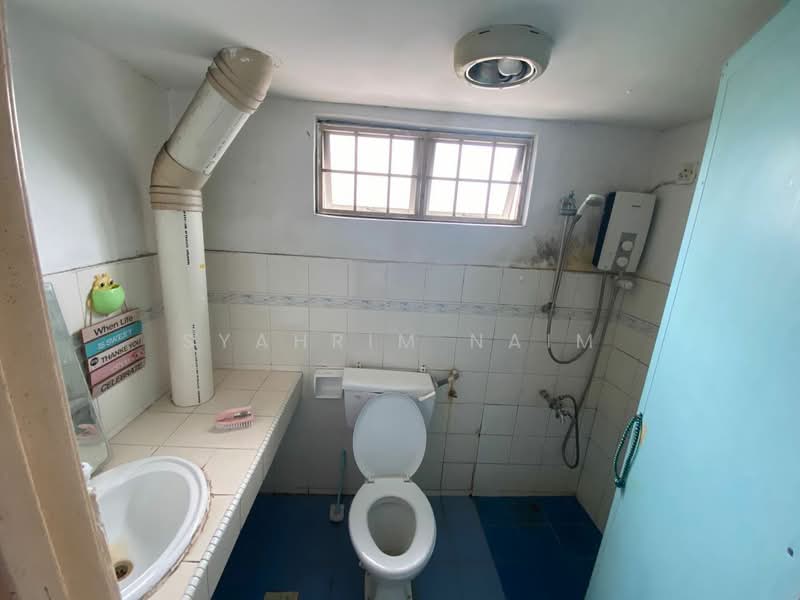 Pangsapuri untuk Dijual di Vista Saujana - Syahrim Naim - Bathroom - PropertyGuru.com.my