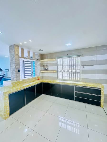 Rumah Teres 2 Tingkat untuk Dijual di Taman Sierra Perdana (Masai) - Karl Lim - Kitchen - PropertyGuru.com.my