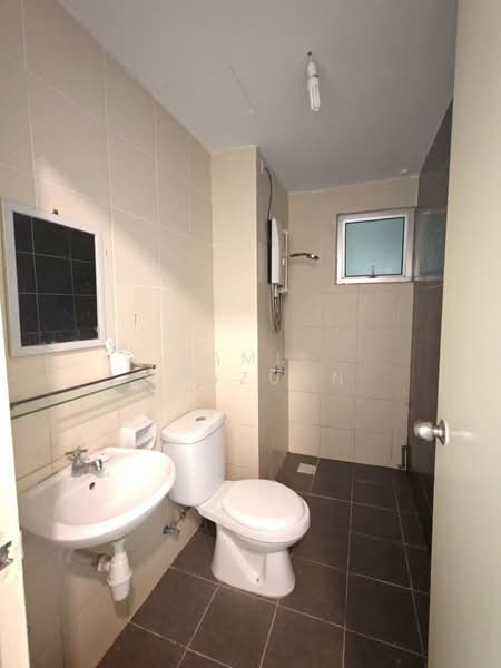 Pangsapuri untuk Disewa di Harmoni @ Eco Majestic - Kamil Radzuan - Bathroom - PropertyGuru.com.my