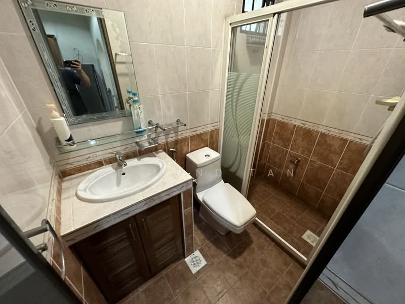 Rumah Teres 2 Tingkat untuk Dijual di SS 21, Damansara Utama (Petaling Jaya) - Desmond Tan - Bathroom - PropertyGuru.com.my
