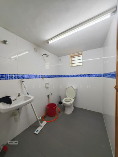 Rumah Teres 2 Tingkat untuk Disewa di Meru (Klang) - Stella Tan - Bathroom - PropertyGuru.com.my