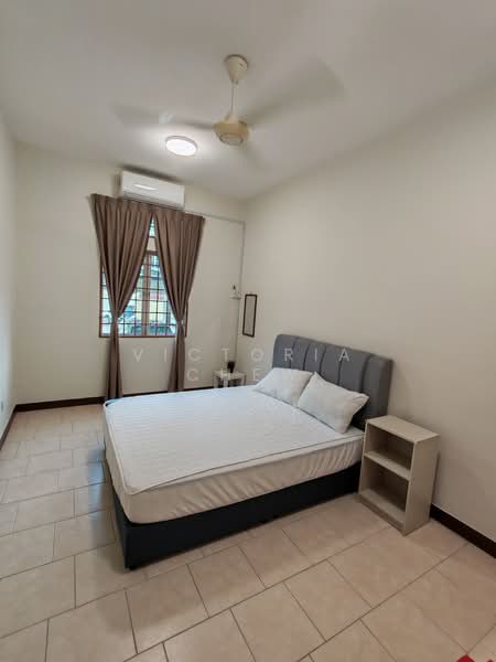 Townhouse for Rent in Kota Kemuning (Shah Alam) - Victoria Chew - Bedroom - PropertyGuru.com.my