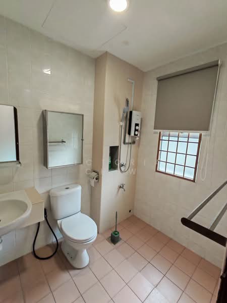 Townhouse for Rent in Kota Kemuning (Shah Alam) - Victoria Chew - Bathroom - PropertyGuru.com.my