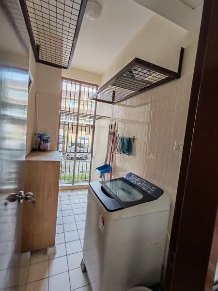 Townhouse for Rent in Kota Kemuning (Shah Alam) - Victoria Chew - Interior - PropertyGuru.com.my