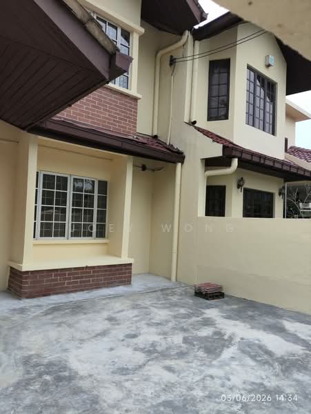 Rumah Berkembar untuk Disewa di Bandar Kinrara (Selangor) - Joey Wong - PropertyGuru.com.my