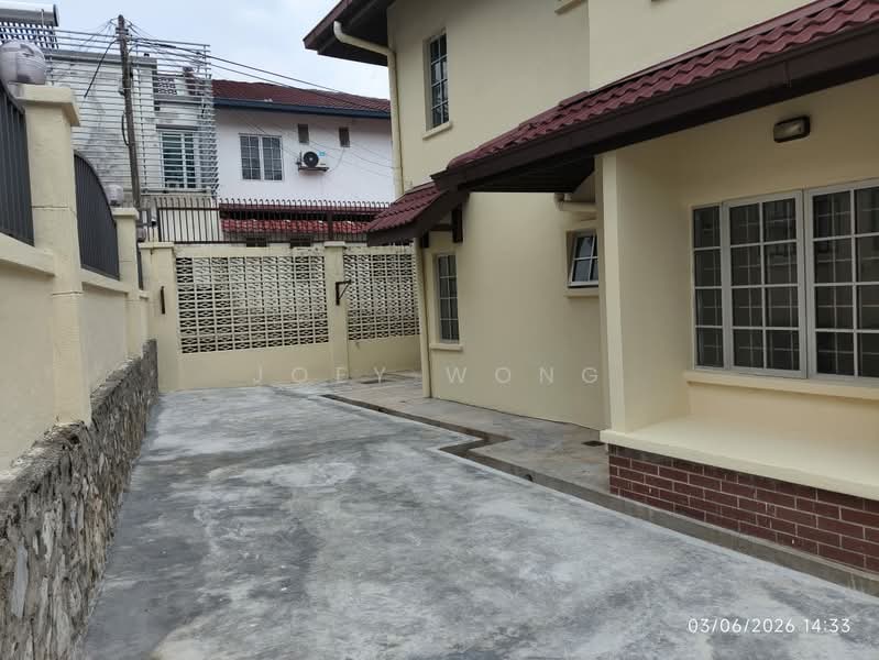 Rumah Berkembar untuk Disewa di Bandar Kinrara (Selangor) - Joey Wong - Exterior - PropertyGuru.com.my