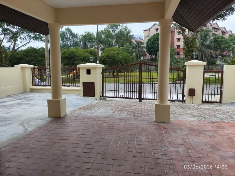 Rumah Berkembar untuk Disewa di Bandar Kinrara (Selangor) - Joey Wong - Exterior - PropertyGuru.com.my