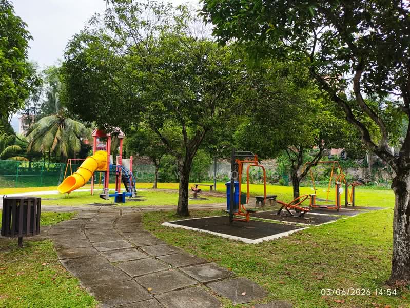 Rumah Berkembar untuk Disewa di Bandar Kinrara (Selangor) - Joey Wong - Exterior - PropertyGuru.com.my