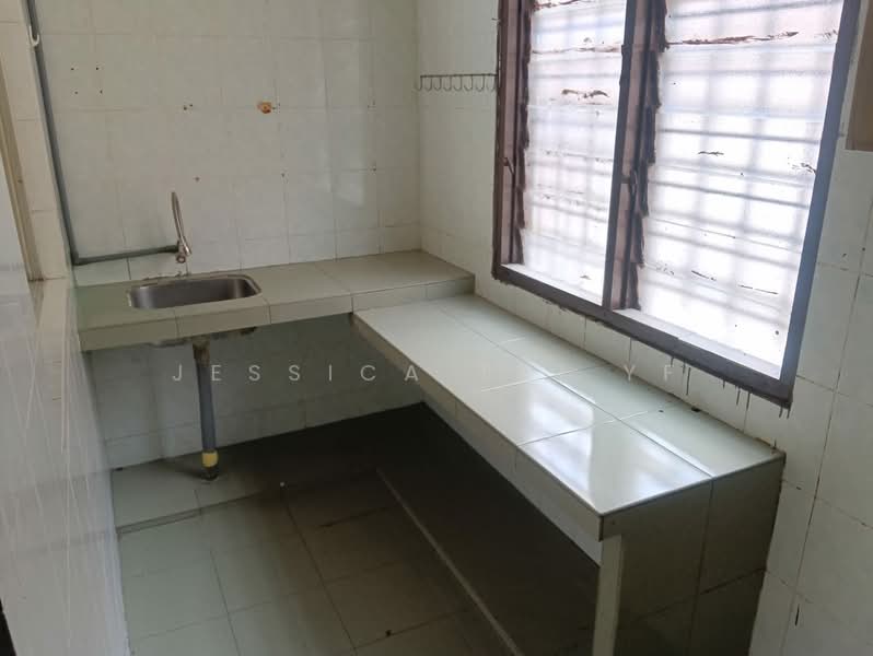 Rumah Teres 1 Tingkat untuk Dijual di Seksyen 4 (Petaling Jaya) - Jessica Tai YF - Kitchen - PropertyGuru.com.my