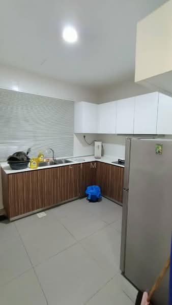 Servis Apartment untuk Dijual di Seasons Amara Larkin - Yvonne Lim - Kitchen - PropertyGuru.com.my