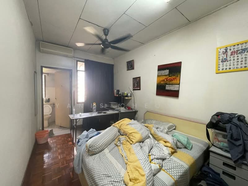 2-storey Terraced House for Sale in Taman Bukit Maluri (Kepong) - Yanis Cheong - Bedroom - PropertyGuru.com.my