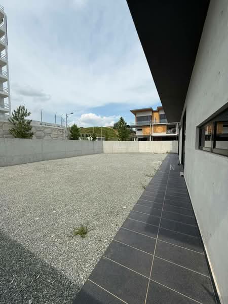 Rumah Teres 3 Tingkat untuk Dijual di Bandar Putra (Kulai) - Noctis Tan - Exterior - PropertyGuru.com.my